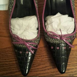 Charles Albert heels